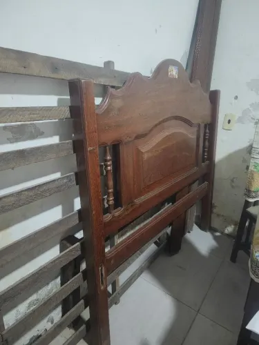 Vende ou troca cama de casal