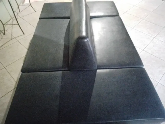 Vendo esse sofá de clínica. Ou área grande !