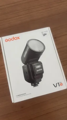 Flash Godox V1 Vipro S para Sony