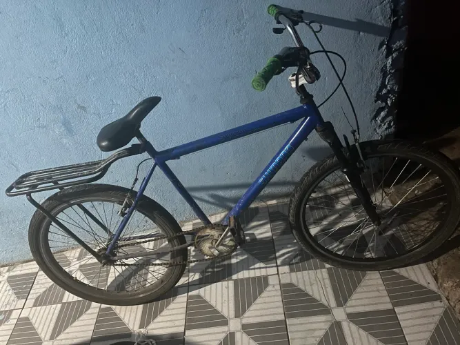 BICICLETA BEM CONSERVADA