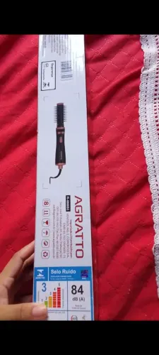 Escova alisadora e secadora