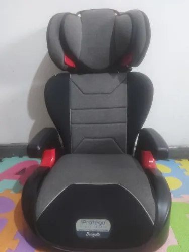 Cadeirinha infantil pra carro