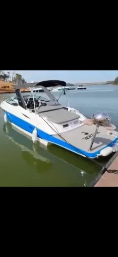 Lancha Ventura v265 2024 / semi-nova (Apenas 5 horas)