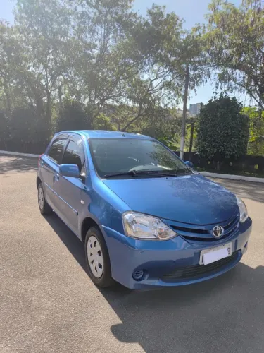 Toyota Etios XS 1.3 Flex 16V 5P Mec. 2013