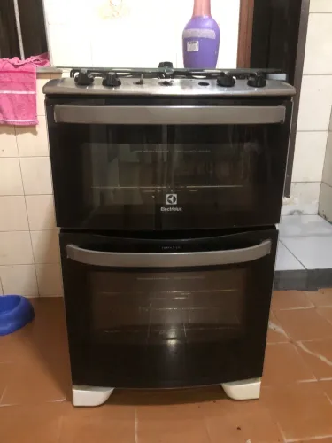 Fogão Electrolux 56DBA para retirada de peças