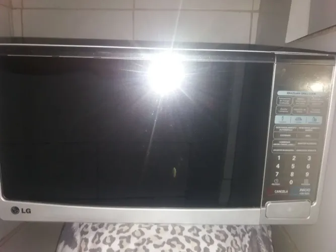Microondas e grill.espelhado da LG.em excelente estado