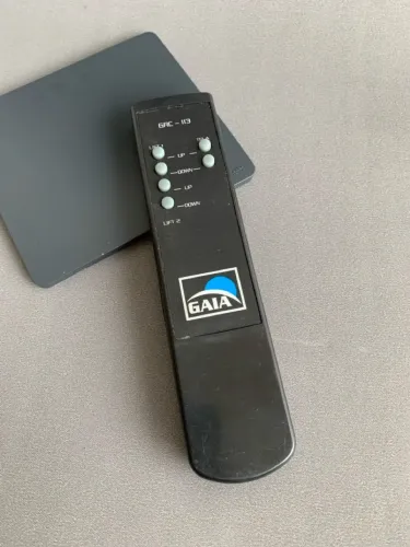 Controle Remoto Gaia GRC-113 para Lift e Tela de Projeção