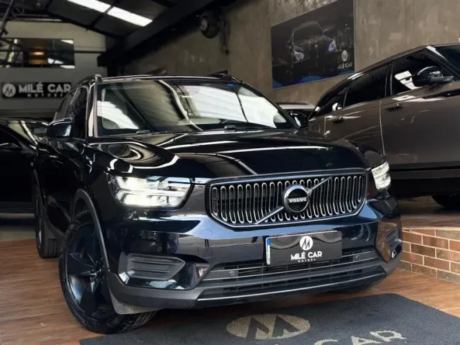 Volvo XC40 XC 40 T-5 Híbrido Momentum 1.5 262cv 2020