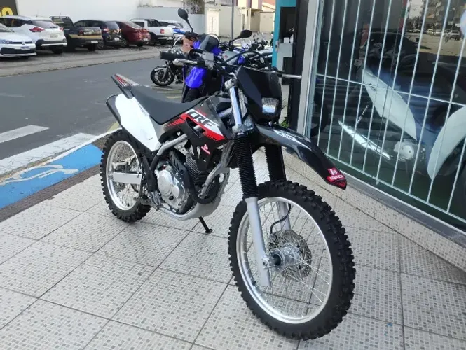 Honda CRF 250F 2025 aceito troca, cartão e financiamento