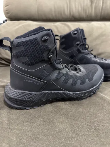 Bota Tática Invictus Arion 40
