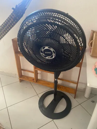 Ventilador de pé