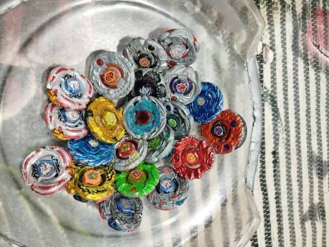 Beyblades lote