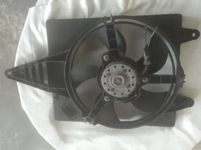 ventoinha com defletor da fiat palio / siena sem ar condicionado motor fiasa ano 98 á 2001