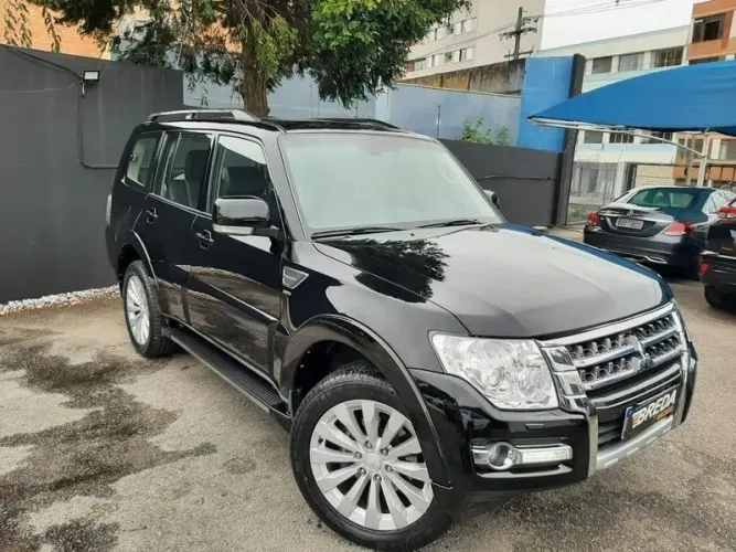 Mitsubishi Pajero HPE Full 3.8 V6 250cv 5P Aut. 2015
