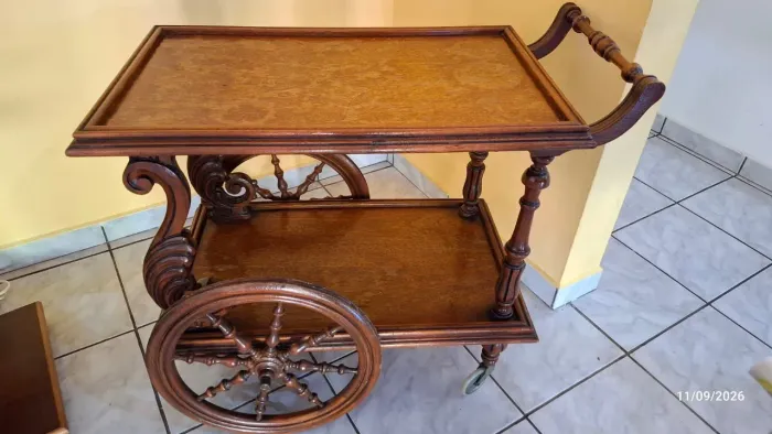 Carrinho de Chá Bebidas Café Madeira Vintage Antigo