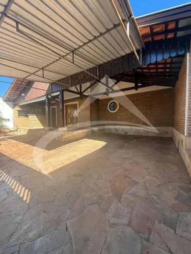 Casa para Locação no Icaraí | 4 Dormitórios, Suíte e Espaço Gourmet