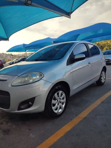 Fiat Palio Attractive 1.0 EVO Fire Flex 8V 5P 2014