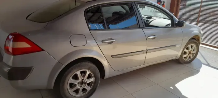 Renault Megane Sedan Dynamique 2.0 16V Aut. 2007