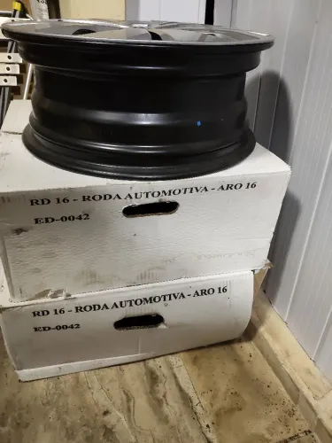 Roda 16 nova com calota original Volkswagen 