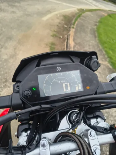 Vendo XTZ Lander Yamaha ano 2025