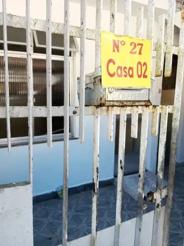 Alugo casa no Fonseca