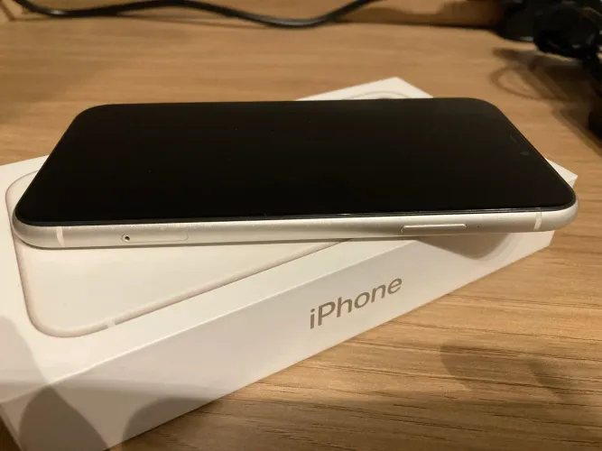iPhone 11 128Gb