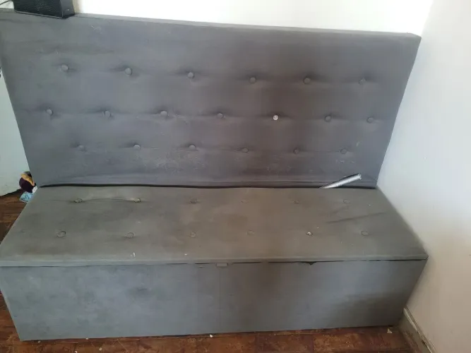 Vendo móveis usados com urgência