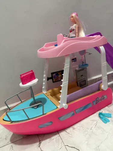 Lancha Barbie