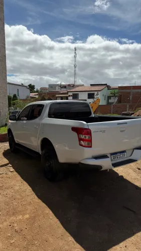 Mitsubishi L200 Triton Sport GLX 2.4 CD Diesel Mec. 2019
