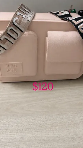 Desapego bolsas (perfeito estado)
