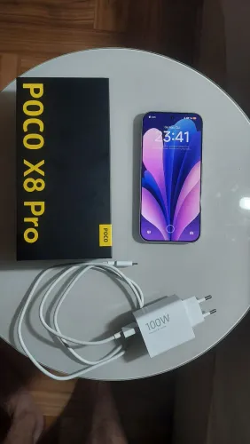 Poco X8 Pro com 1 SEMANA DE USO - 256gb 8gb ram