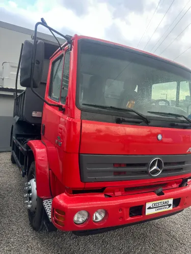 Mb 1719 Atron caçamba basculante