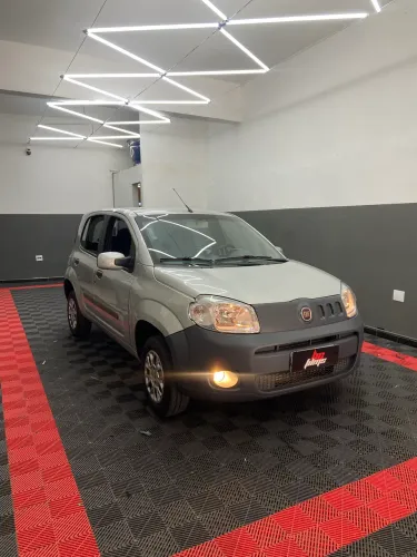 Fiat Uno Vivace Celeb. 1.0 EVO F.flex 8V 5P 2011