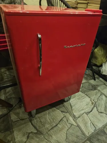 Frigobar Brastemp Retrô 76 Litros Vemelho Clássico
