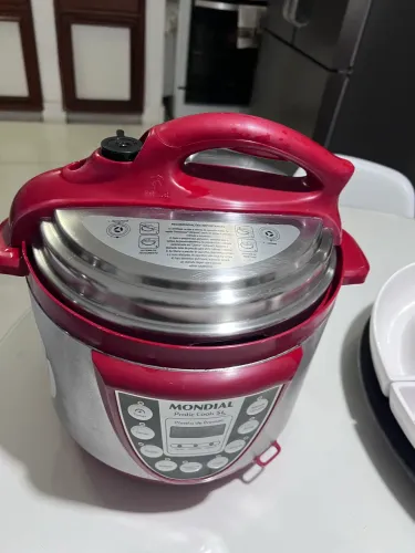 Panela de Pressão Elétrica Mondial Pratic Cook 5L (127V)