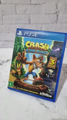 CRASH BANDICOON TRILOGY PS4