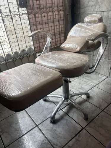 POLTRONA DE ESTÉTICA À VENDA