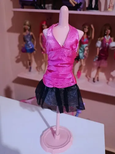 Vestido Boneca Barbie Ultra Hair Tranças