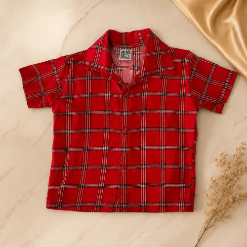 Camisa xadrez e camisa jeans 