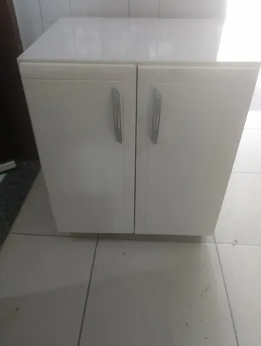 Armário multiuso de microondas 
