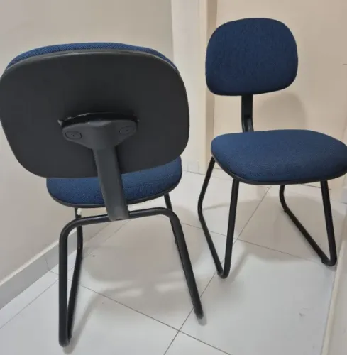 Cadeira fixa arco estofada R$ 180 a unidade
