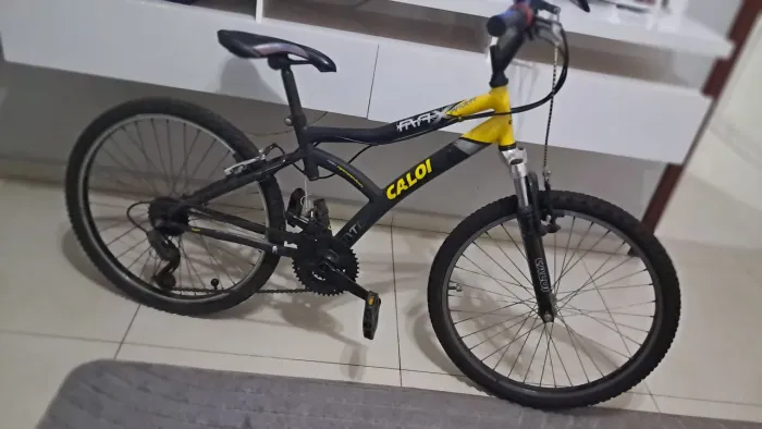 Bicicleta Aro 24 só pegar e andar passa no cartão