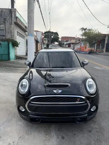 Mini Cooper S 2.0 Turbo 16V 3P Aut. 2015