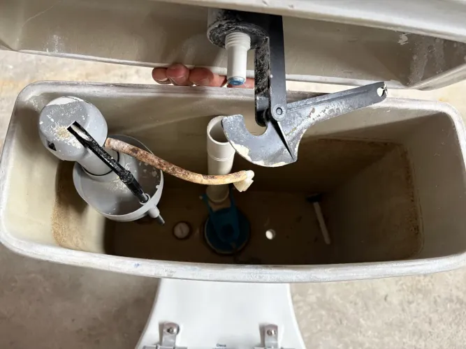 Vaso sanitário com caixa acoplada
