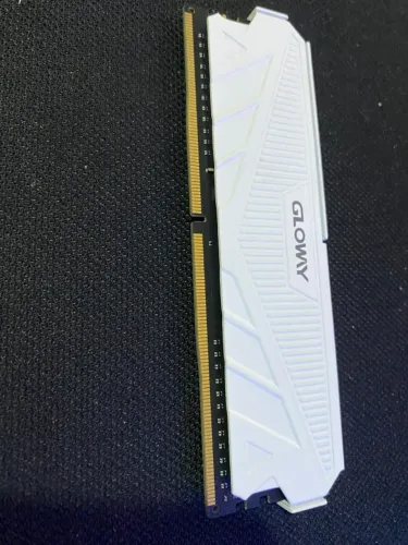 Memoriam ram 8gb DDr4 3200mhz