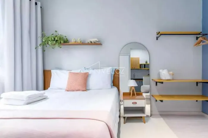 Apartamento : Padrão / Residencial / Catete