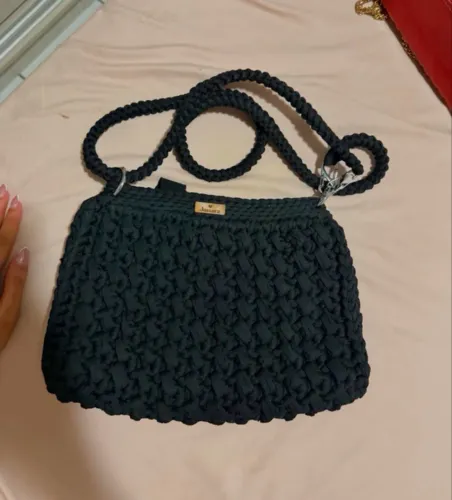 Bolsa de crochê artesanal Jussara - Preta
