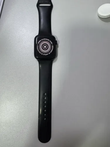 apple watch SE 2 94% bateria 44mm
