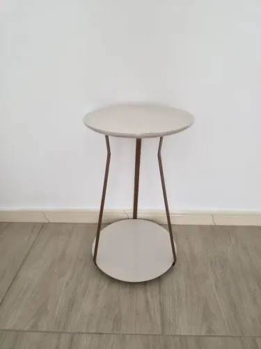 Mesa auxiliar