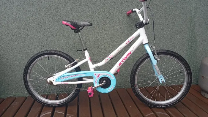 Bicicleta Infantil Feminina Aro 20 Btwin